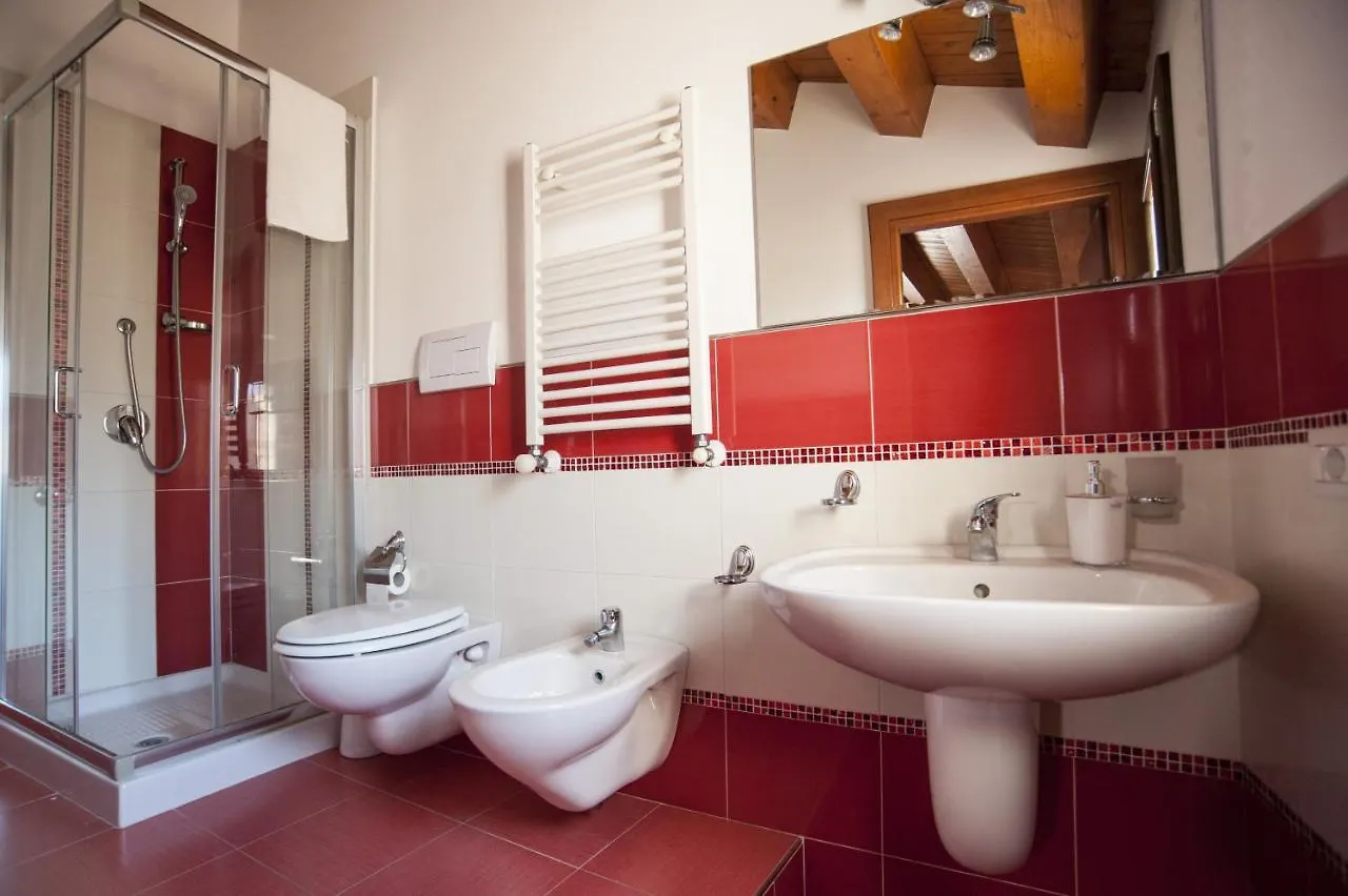 The House Of Castle Apartments 카스텔부오노